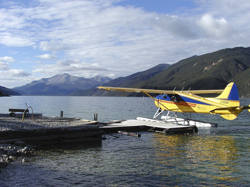 watervliegtuigje in de Yukon