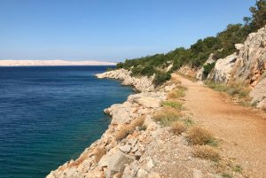 wandelpad langs adriatische kust