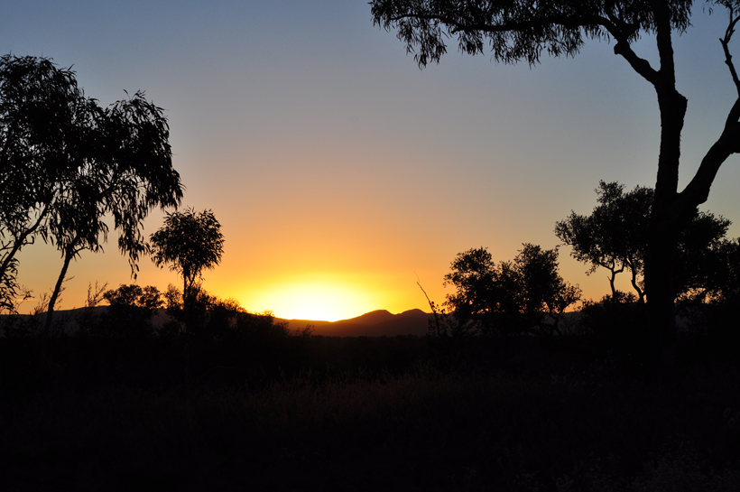 zonsopgang op Dales Camping in Karijini Nationaal park