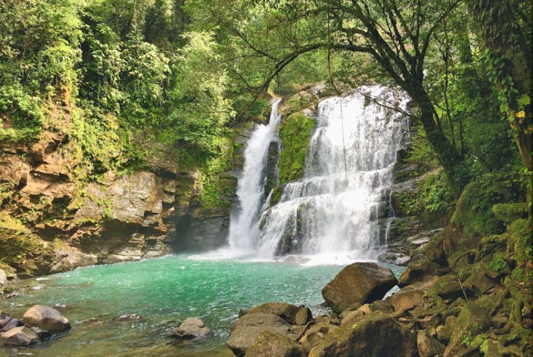 De 20 mooiste watervallen in Costa Rica