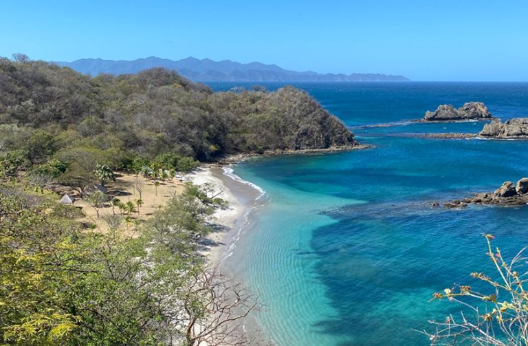 Ongerepte stranden en natuur in El Jobo en La Cruz