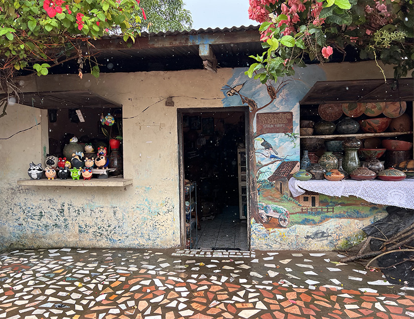 artisanale ambachten in wit dorp bij catarina nicaragua