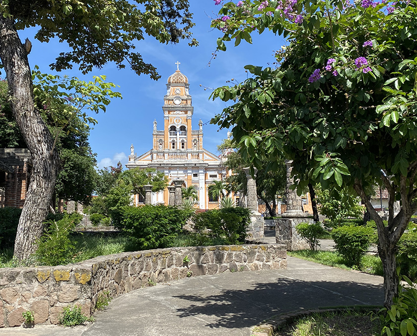 kathedraal park granada nicaragua
