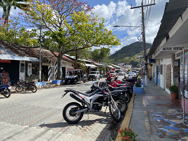 straat in san juan del sur nicaragua