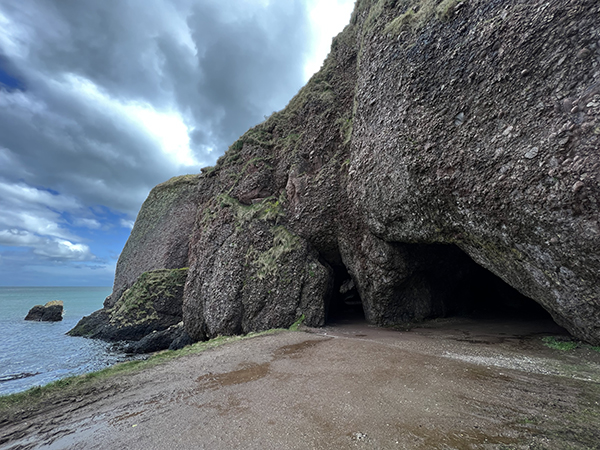 cushendum cave game of thrones locatie