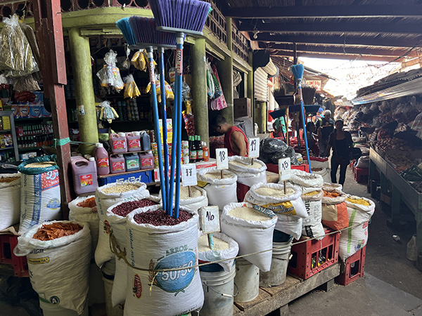 markt in granada